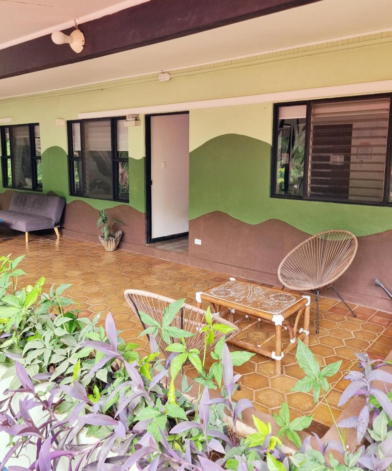 Casa Pura Vida Surf Hostel - Tamarindo Costa Rica エクステリア 写真