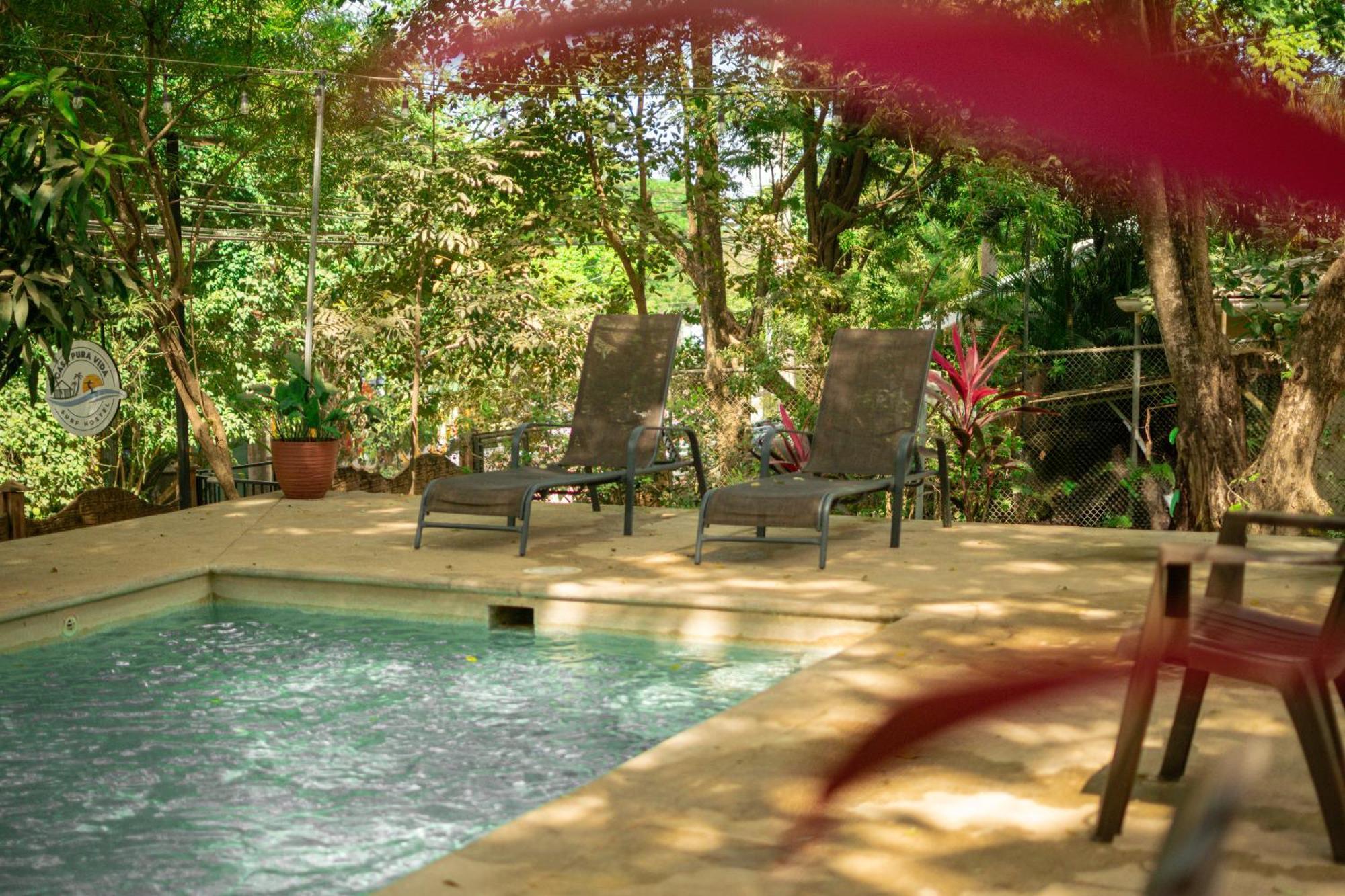 Casa Pura Vida Surf Hostel - Tamarindo Costa Rica エクステリア 写真